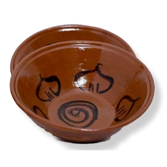 Plato hondo de barro